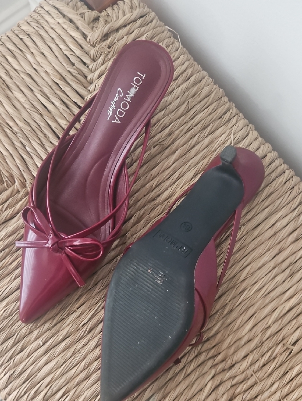 Top Moda Burgundy Pointed Bow Slingback Kitty Heels - Picture 3 of 3